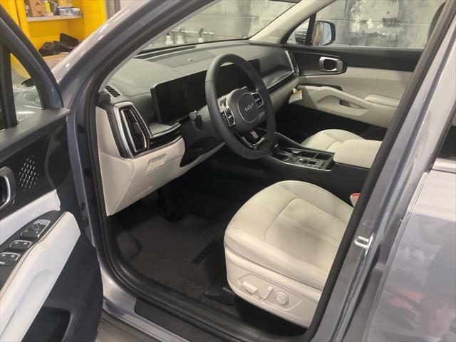 new 2025 Kia Sorento car, priced at $39,311
