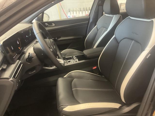 new 2025 Kia K5 car, priced at $30,824