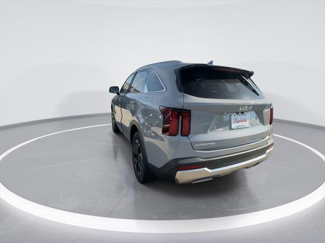 used 2025 Kia Sorento car, priced at $32,200