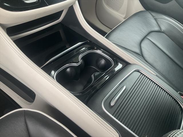used 2024 Chrysler Pacifica car, priced at $36,990