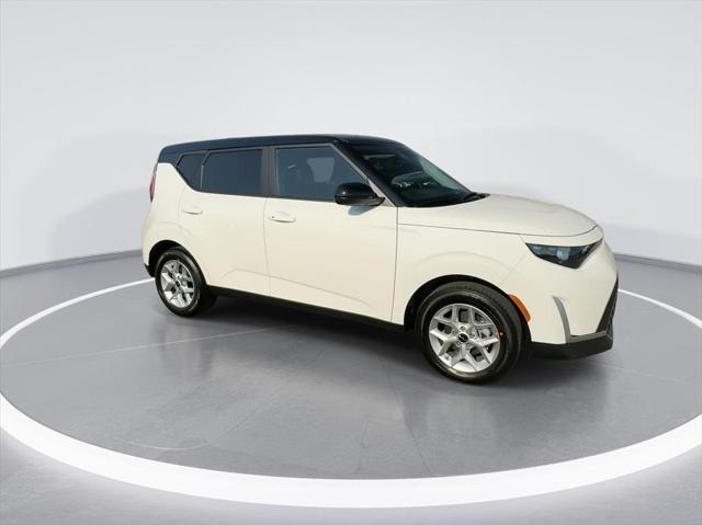 new 2025 Kia Soul car, priced at $22,948