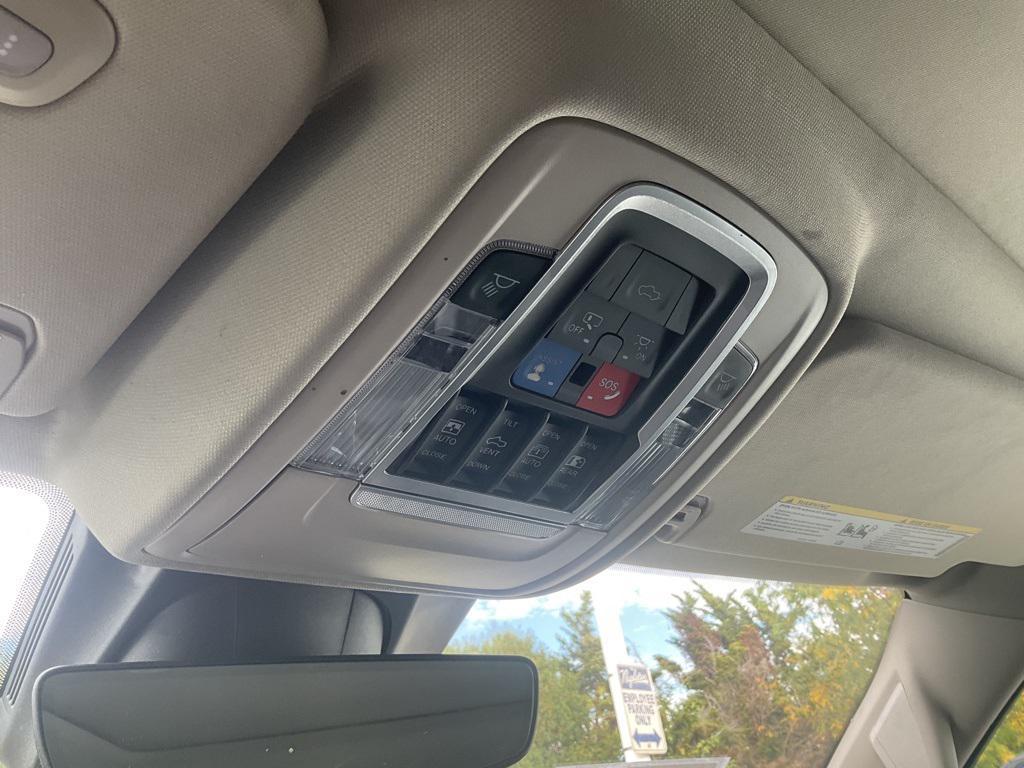 used 2022 Ram 1500 car, priced at $41,988