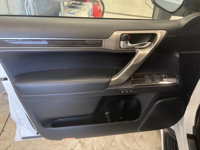 used 2021 Lexus GX 460 car, priced at $44,990
