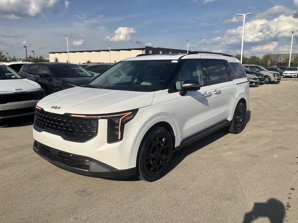 new 2026 Kia Carnival Hybrid car, priced at $48,721