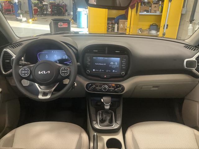 new 2025 Kia Soul car, priced at $22,152
