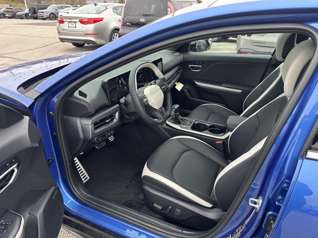 new 2025 Kia K4 car, priced at $29,626