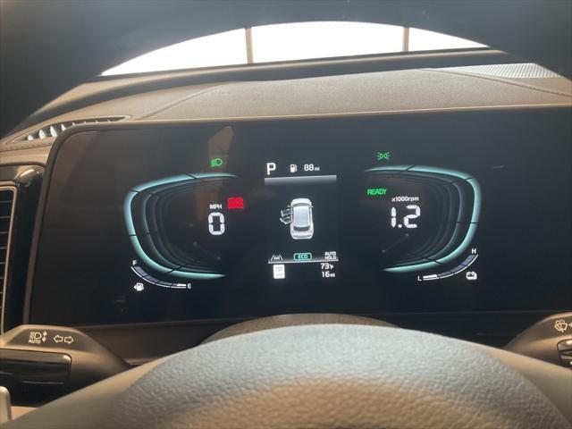 new 2025 Kia Sportage Hybrid car, priced at $33,462