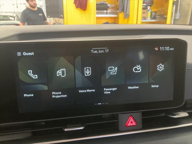 new 2026 Kia Carnival Hybrid car, priced at $45,385