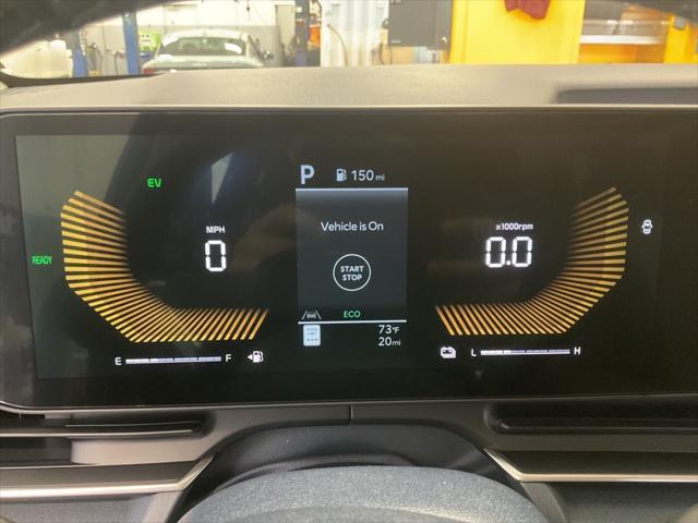 new 2026 Kia Carnival Hybrid car, priced at $45,385