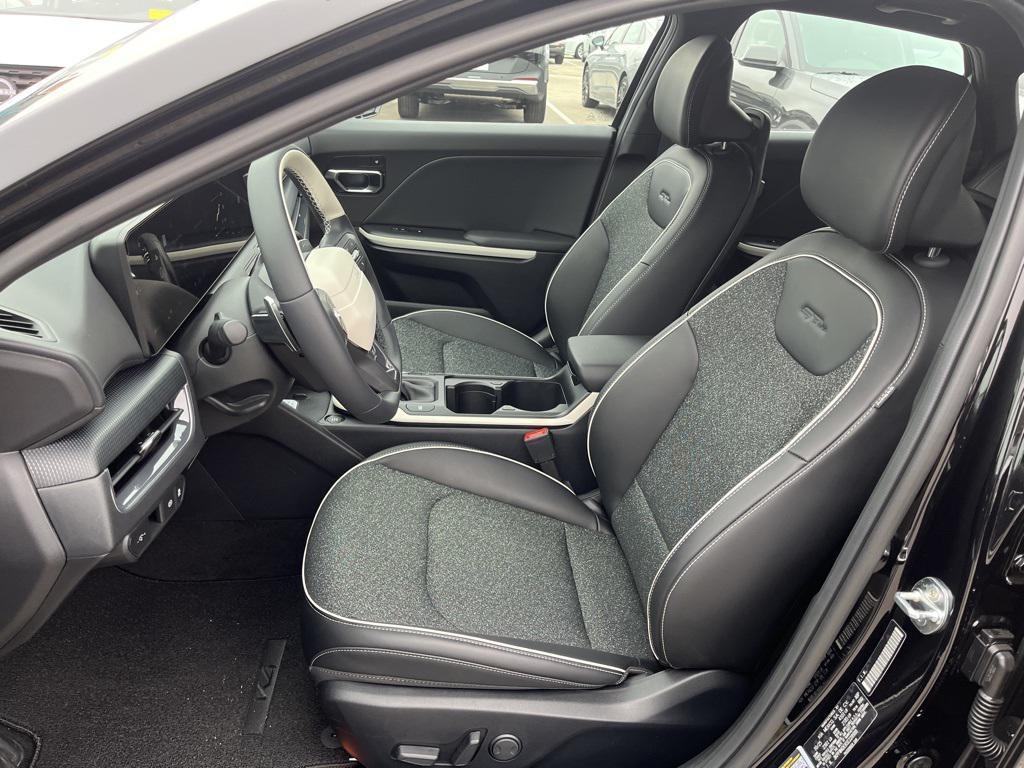 new 2025 Kia K4 car, priced at $26,021