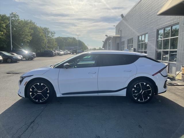 new 2025 Kia EV6 car, priced at $58,370