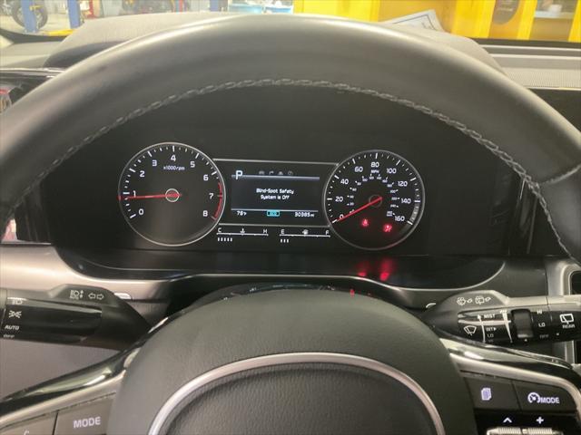 used 2023 Kia Sorento car, priced at $27,470