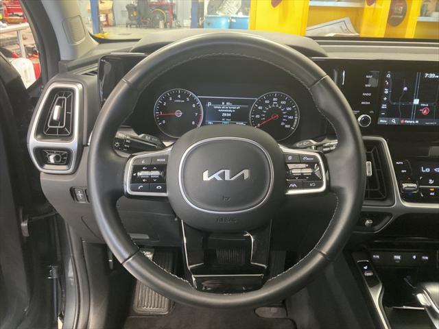 used 2023 Kia Sorento car, priced at $27,470