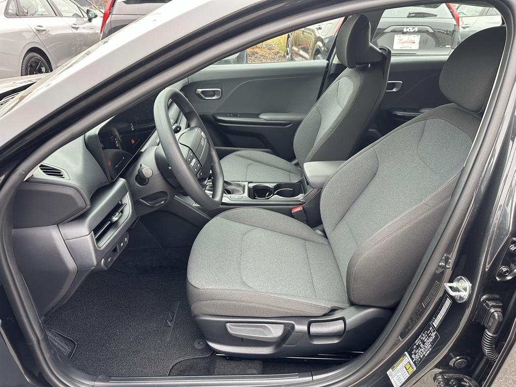new 2025 Kia K4 car, priced at $23,100