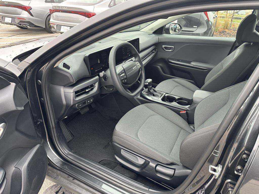 new 2025 Kia K4 car, priced at $23,100