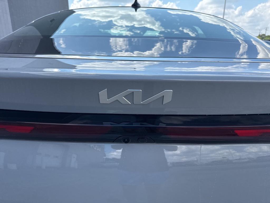 new 2026 Kia K5 car, priced at $35,635