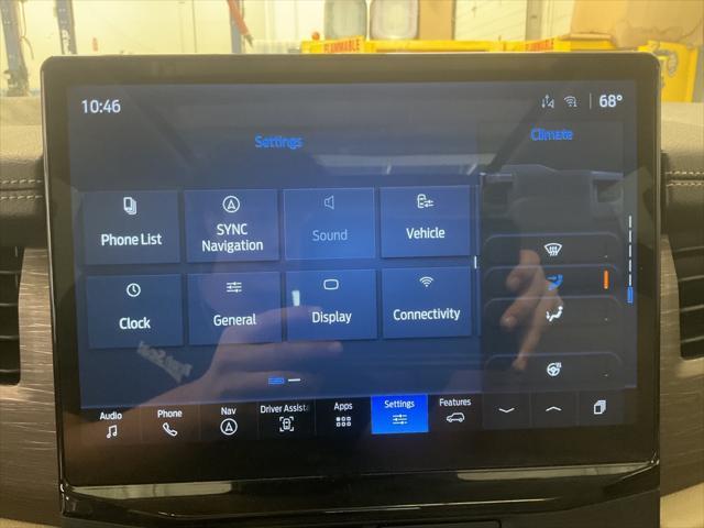 used 2024 Ford Expedition car, priced at $48,701