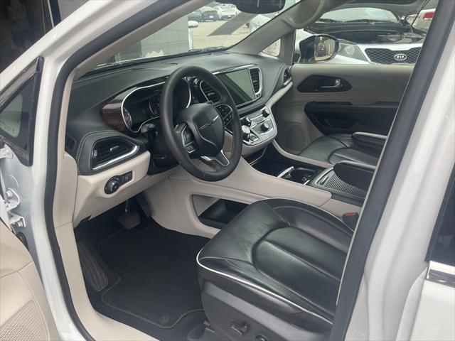 used 2024 Chrysler Pacifica car, priced at $36,980