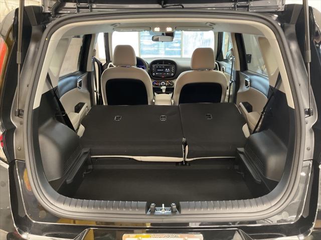 new 2025 Kia Soul car, priced at $21,433