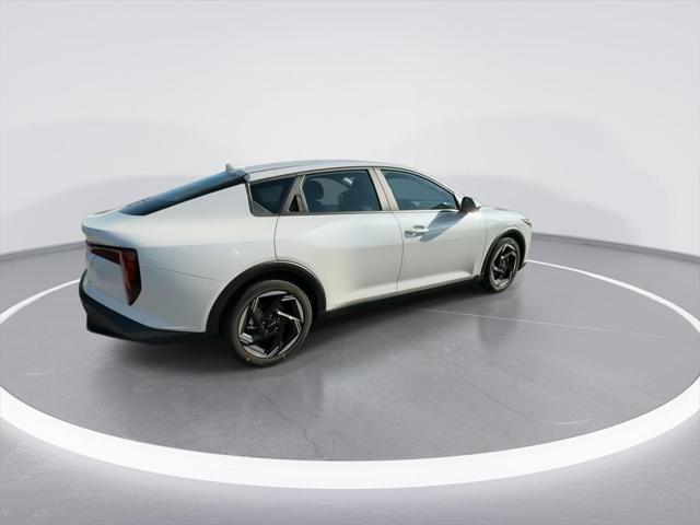 new 2025 Kia K4 car, priced at $24,008