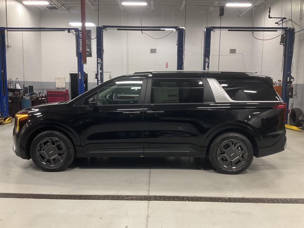 new 2026 Kia Carnival Hybrid car, priced at $43,116