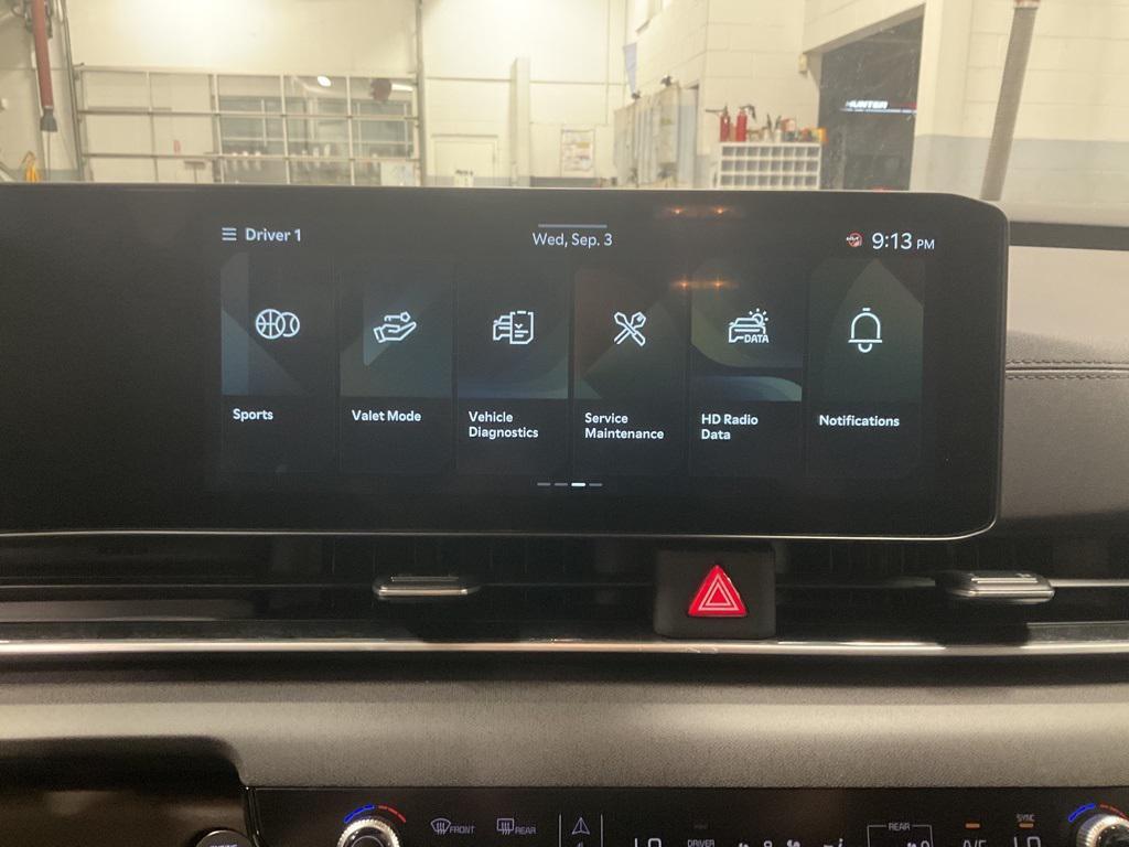 new 2026 Kia Carnival Hybrid car, priced at $43,116