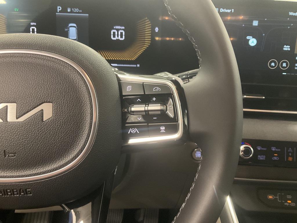 new 2026 Kia Carnival Hybrid car, priced at $43,116