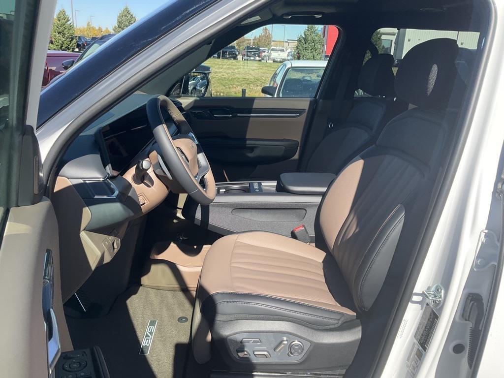 new 2026 Kia EV9 car, priced at $63,269