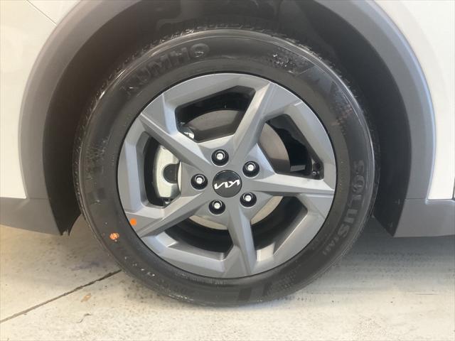 new 2025 Kia K4 car, priced at $23,569