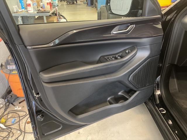 used 2023 Jeep Grand Cherokee L car, priced at $30,800