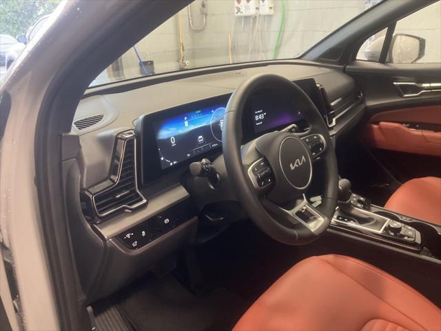 new 2025 Kia Sportage car, priced at $34,002