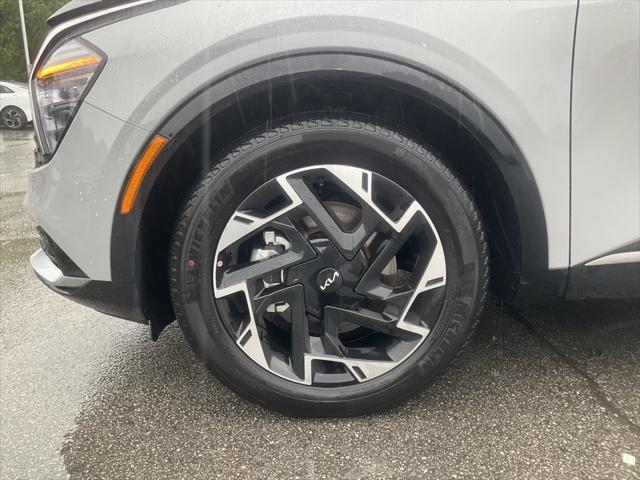 new 2025 Kia Sportage car, priced at $34,002