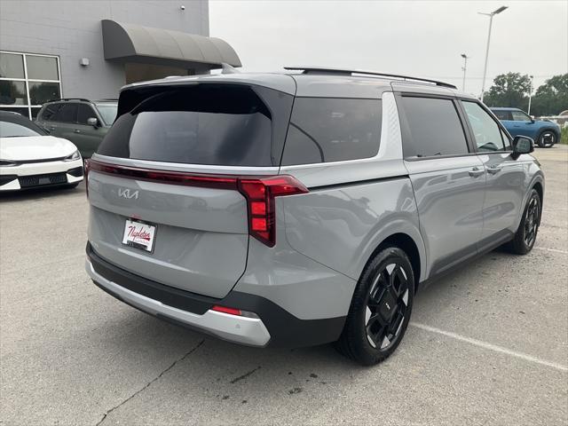 new 2025 Kia Carnival car, priced at $41,685