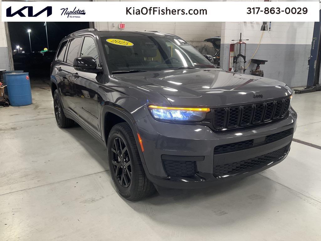 used 2024 Jeep Grand Cherokee L car, priced at $27,990
