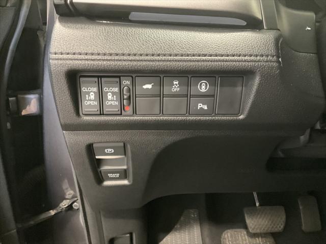 used 2022 Honda Odyssey car, priced at $37,902