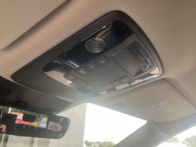 new 2025 Kia Carnival car, priced at $38,945