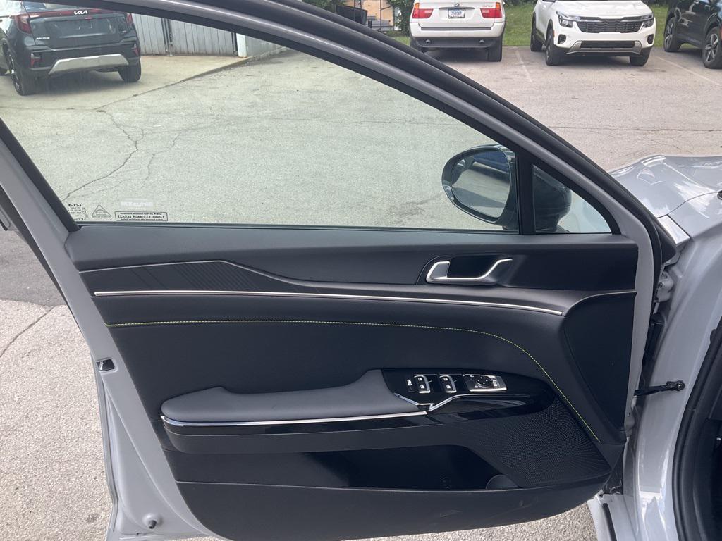 new 2026 Kia K5 car, priced at $33,853