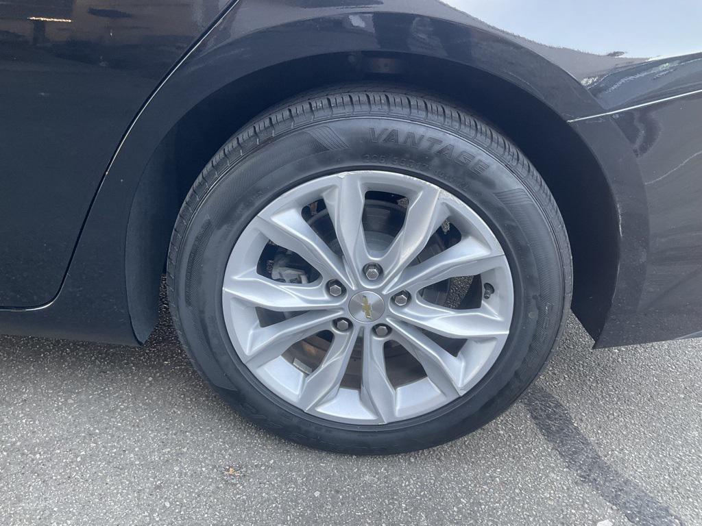 used 2024 Chevrolet Malibu car, priced at $19,760