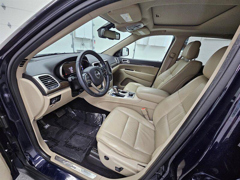 used 2016 Jeep Grand Cherokee car, priced at $15,995