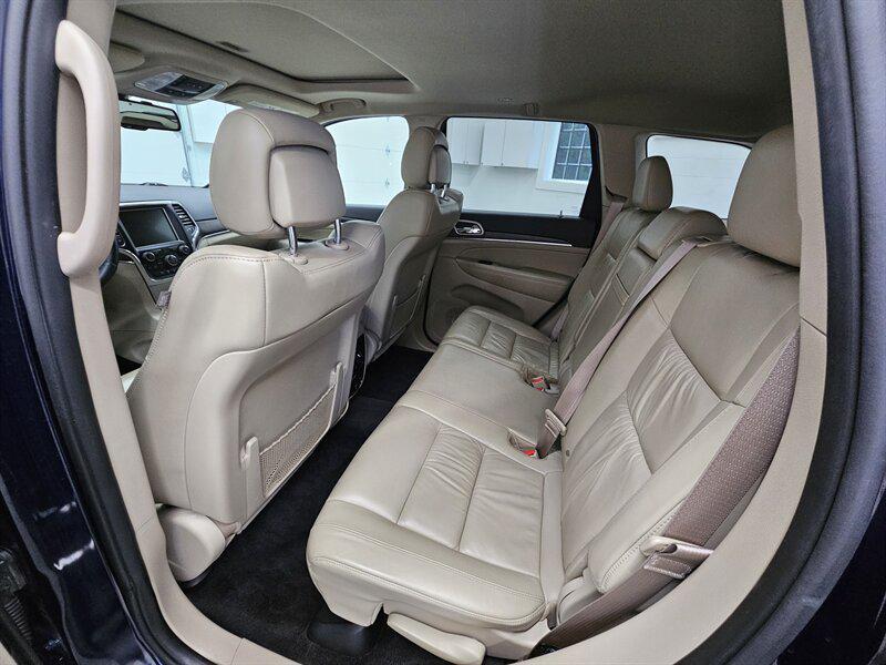 used 2016 Jeep Grand Cherokee car, priced at $15,995