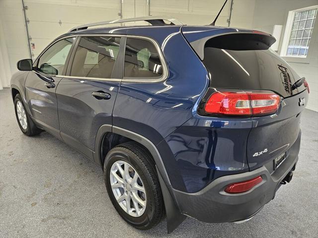 used 2018 Jeep Cherokee car, priced at $15,495