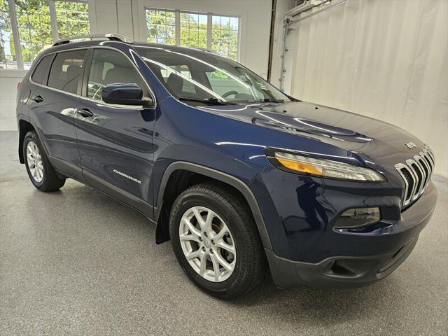 used 2018 Jeep Cherokee car, priced at $15,495