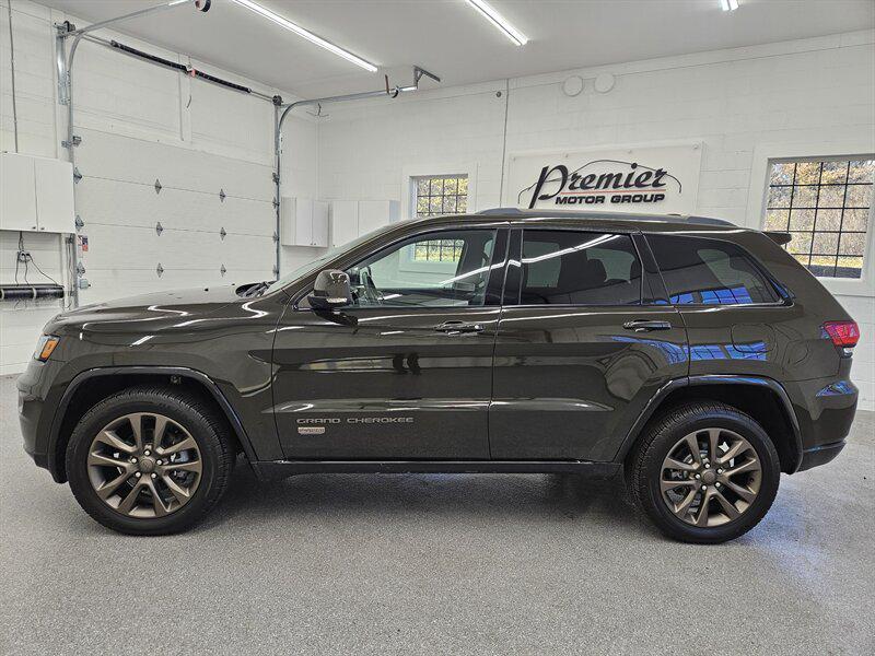 used 2016 Jeep Grand Cherokee car, priced at $17,995
