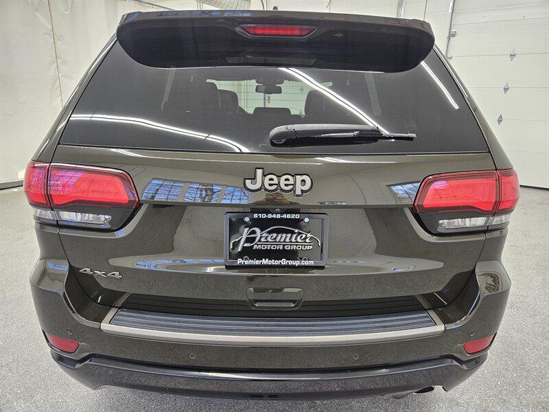 used 2016 Jeep Grand Cherokee car, priced at $17,995