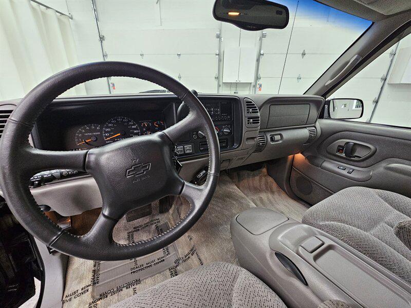 used 1998 Chevrolet Tahoe car, priced at $29,995