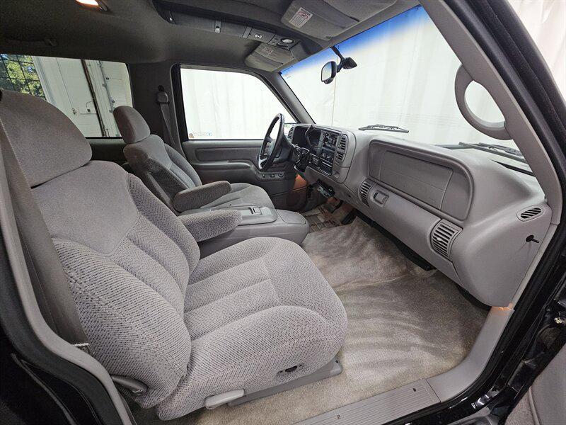 used 1998 Chevrolet Tahoe car, priced at $29,995