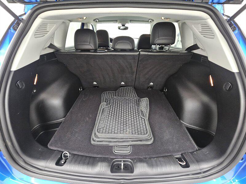 used 2019 Jeep Compass car, priced at $17,495