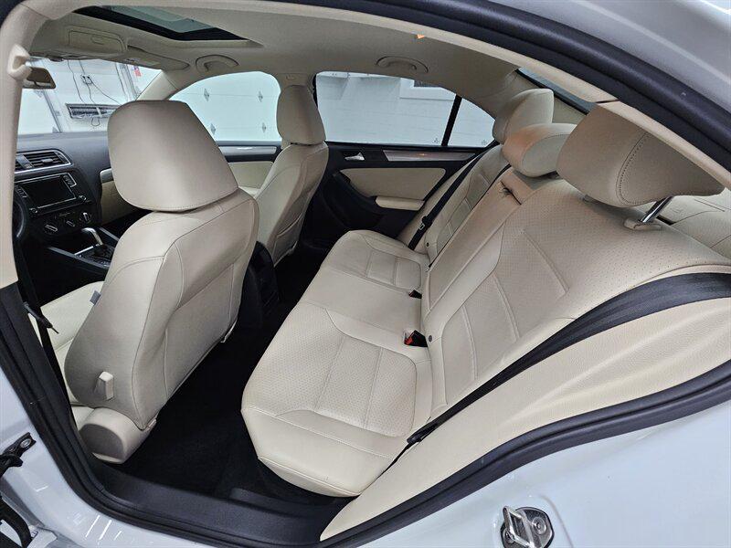 used 2017 Volkswagen Jetta car, priced at $12,995