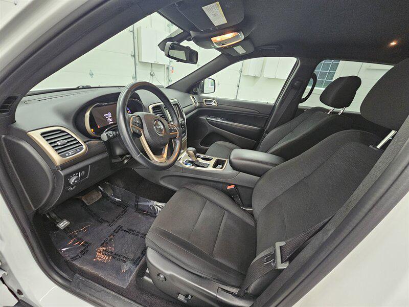 used 2016 Jeep Grand Cherokee car, priced at $13,495