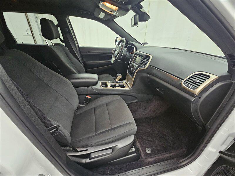 used 2016 Jeep Grand Cherokee car, priced at $13,495